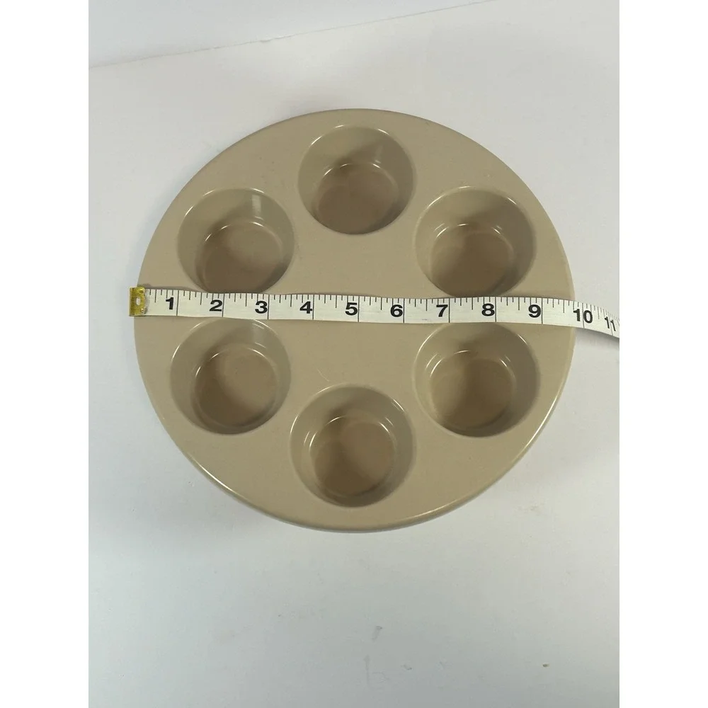 Anchor Hocking Microware Tan Bundt Pan and 6 Cup‎ Muffin Egg Poacher PM459 PM447